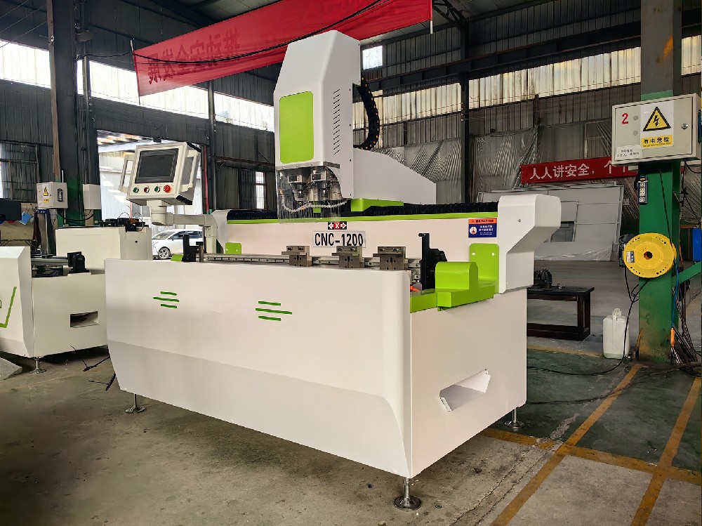 Drilling and Milling Machines